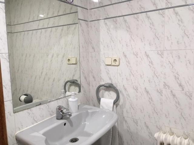 Hostal Rural Oricáin エクステリア 写真